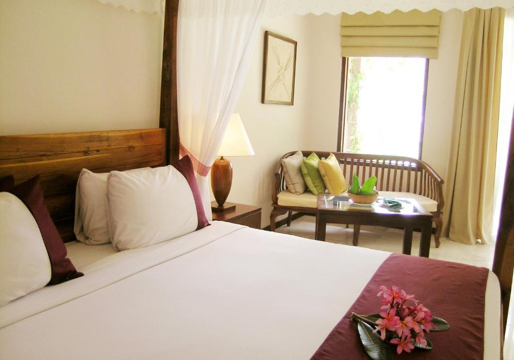 Frangipani Langkawi 4* Pantai Cenang (Langkawi)