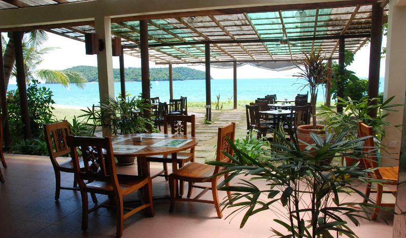 Frangipani Langkawi Pantai Cenang (Langkawi)